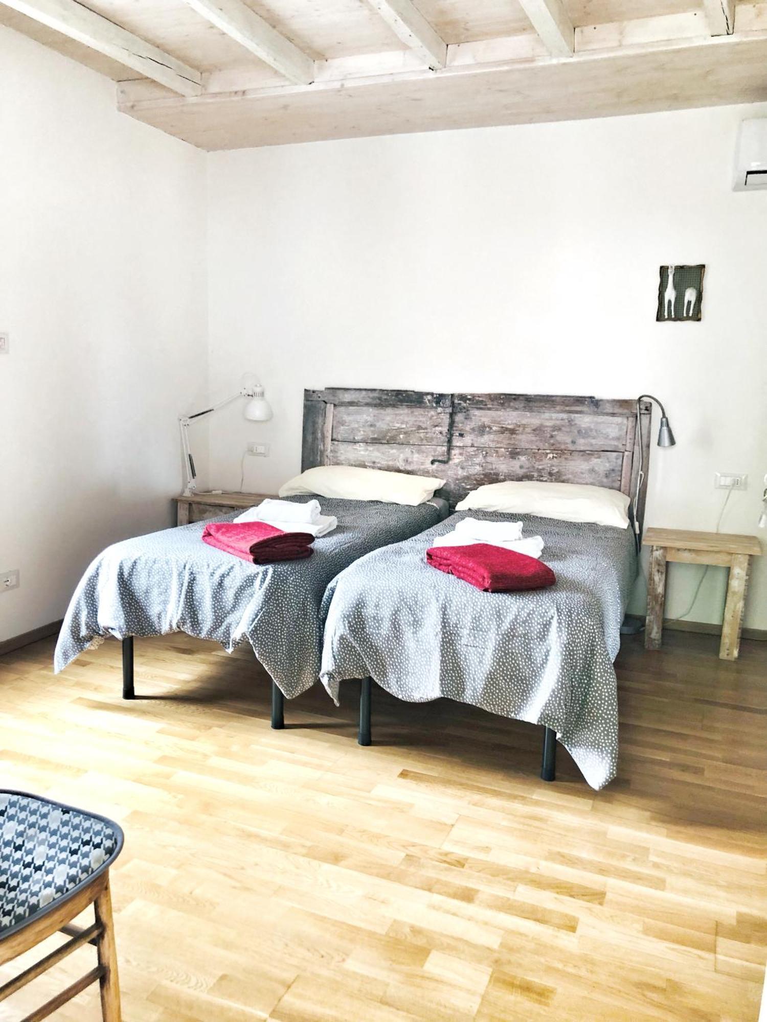 Casa Del Nespolo Panzió Pilzone Kültér fotó