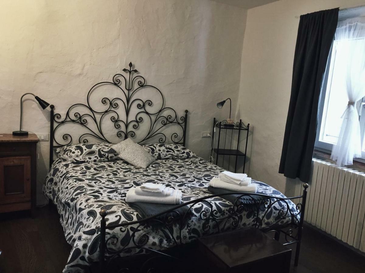 Casa Del Nespolo Panzió Pilzone Kültér fotó
